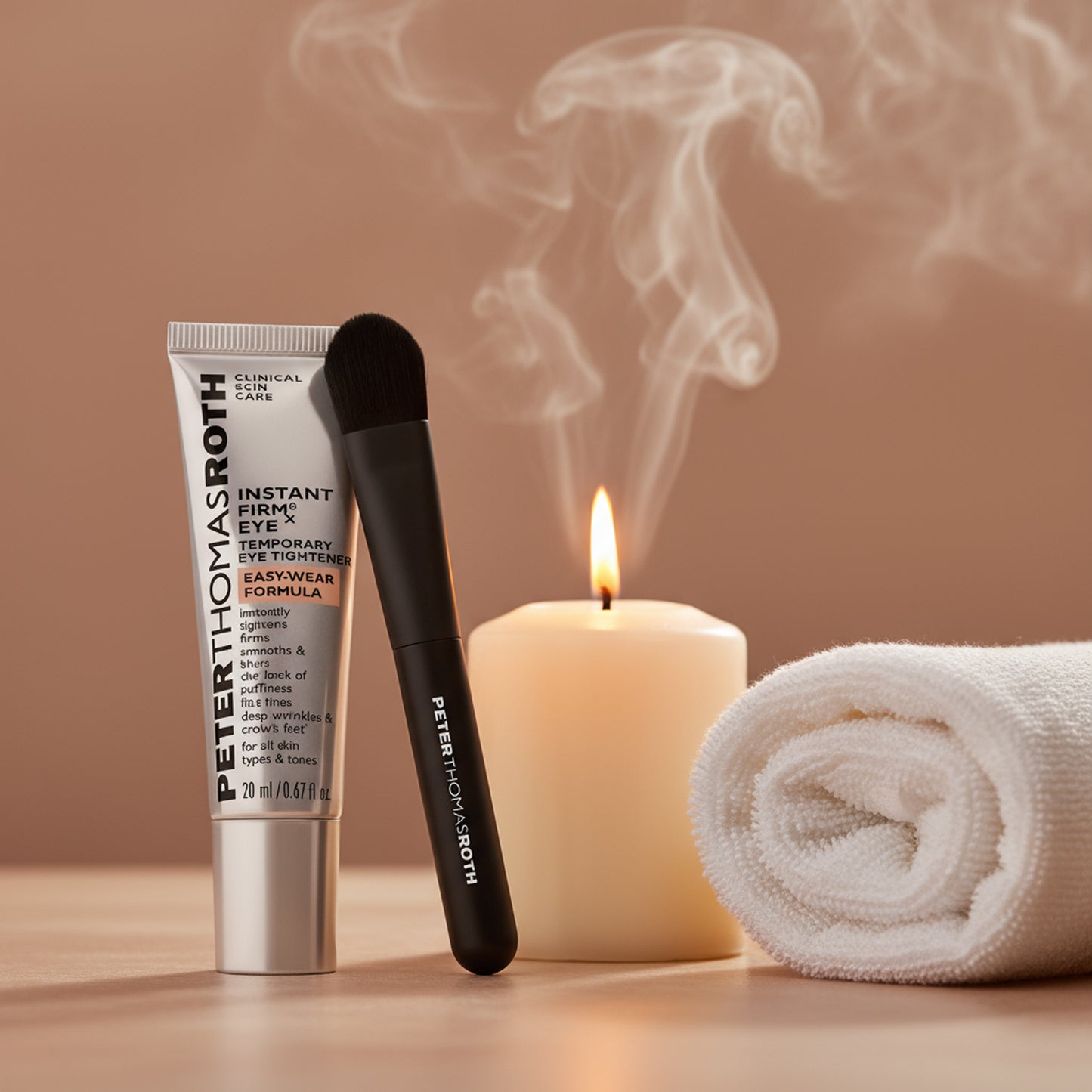 Peter Thomas Roth Instant Eye Tightener | كريم شد وتقليل مظهر الانتفاخ تحت العين